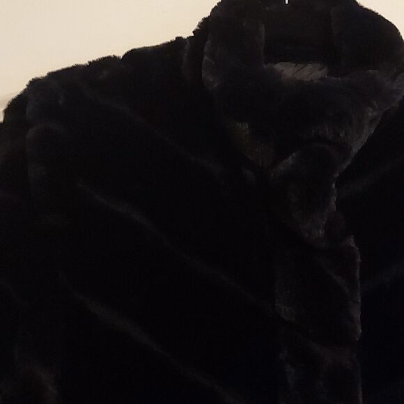 Teddy Jacket faux fur plush zippered jacket black size M - Picture 2 of 6